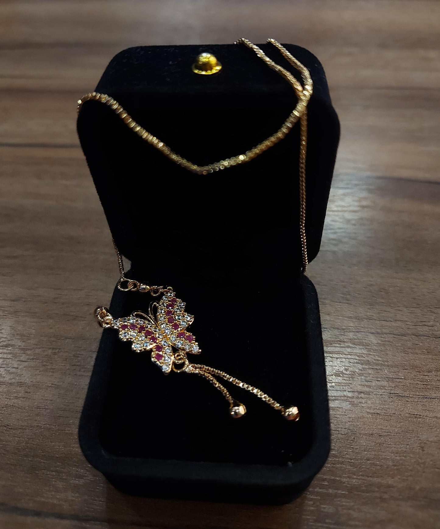 Necklace - Gold Plated - (Super Fine)